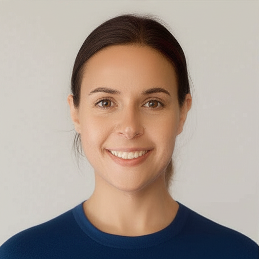 Photo of Emily Chen